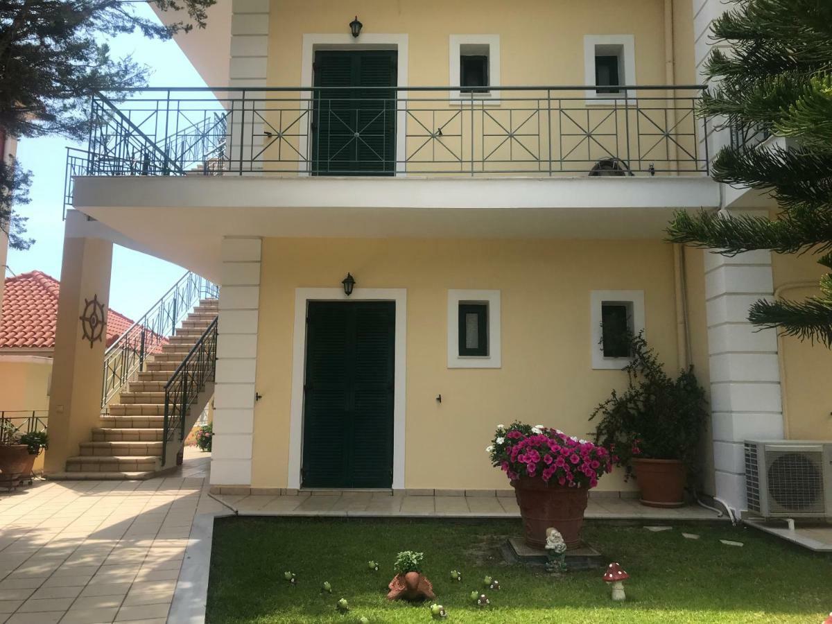 Naftilos Studios Лурдата Экстерьер фото